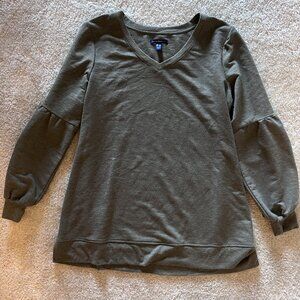 Isaac Mizrahi Live Olive Sweatshirt, L